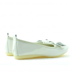 Scarpe bambini 141 vernice beige
