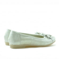 Scarpe per bambini 129 vernice beige