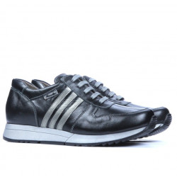 Scarpe sportive da donna 665 nere