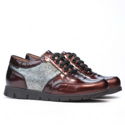 Scarpe sportive da donna 682 vernice bordeaux combinato