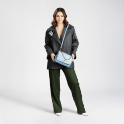 Borsa da donna a tracolla 005g blu chiaro lifestyle