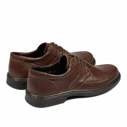 Scarpe eleganti da uomo 843 marrone