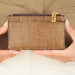 Portafoglio 209g croco marrone lifestyle