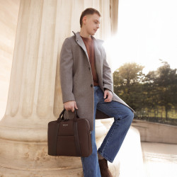 Borsa per laptop 306g 01 espresso lifestyle