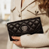 Borsa donna a tracolla 048g 01 nero caviale lifestyle