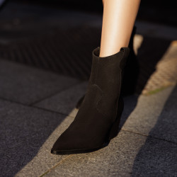 Stivaletti con tacco donna 1411 nero velluto lifestyle