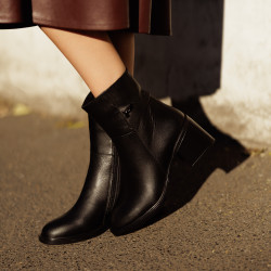 Scarpe da donna modello 3416 nero lifestyle