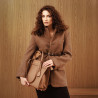 Borsa donna a tracolla 047g caramello marrone lifestyle