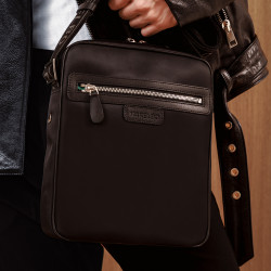 Borsa a tracolla da uomo 304g 01 tessuto nero+nappa nero lifestyle