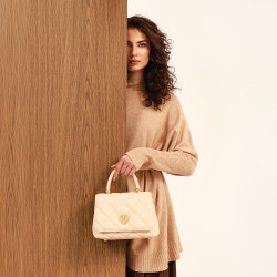 Borsa a tracolla donna 049g panna saffiano lifestyle