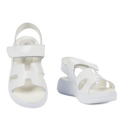 Sandali bambini 2500 vernice bianca