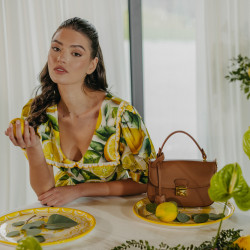 Borsa da donna a mano 022g marrone dorato lifestyle