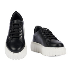 Scarpe sportive da donna 6105 nero combinato