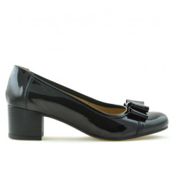 Scarpe casual / eleganti da donna 636 vernice nera